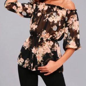 Lulu’s Off the Shoulder Floral Blouse